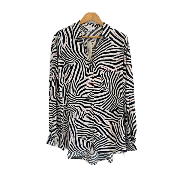 Zebra Oversized Blouse | Never Fully Dressed - Picture 7 of 8